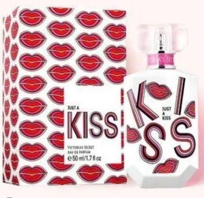 Парфюм VICTORIA'S SECRET Just A Kiss 50ml – Цена | auracosmetics.bg